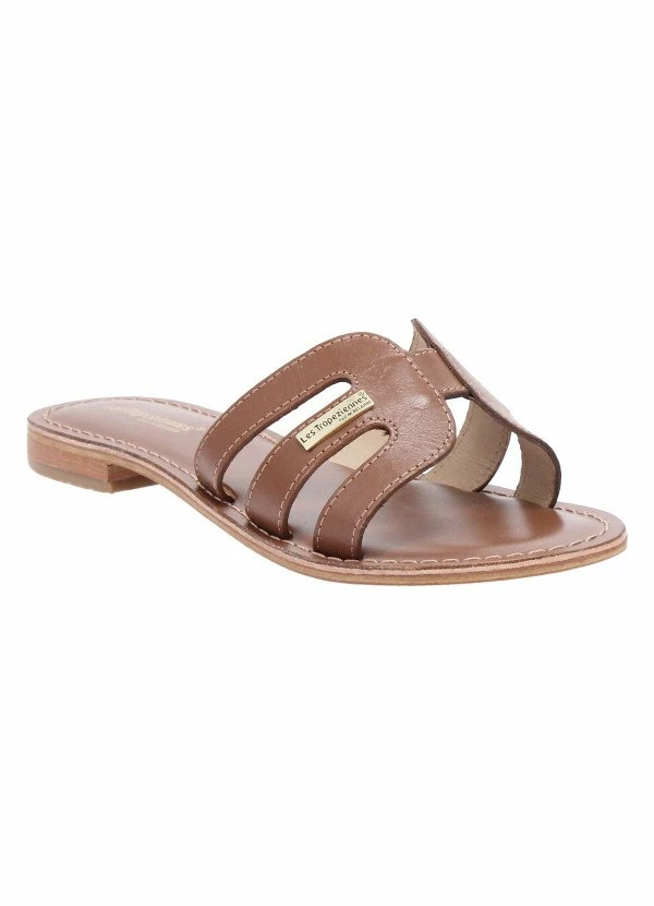 Les Tropéziennes Par M Belarbi Les Tropeziennes Par M.Belarbi DAMIA TAN